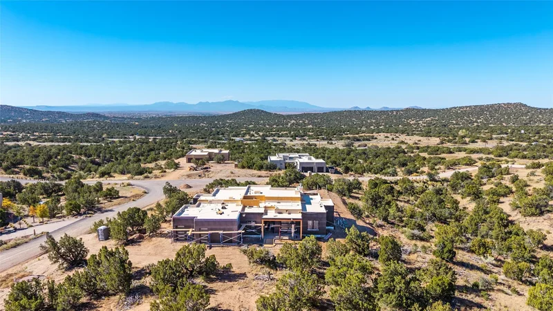 4 High Desert Vista, Santa Fe, NM 87505, Santa Fe, New Mexico, United States. - Photo 39
