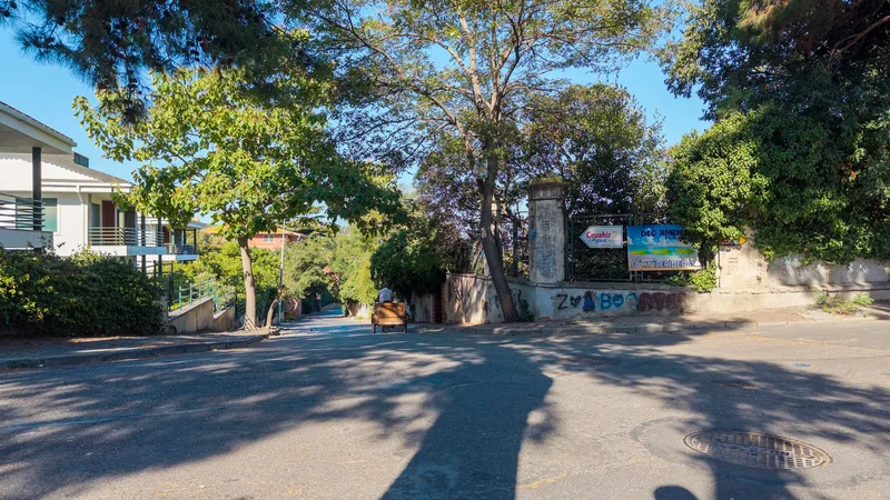 Abbaspaşa Sokak #Heybeliada, İstanbul, Adalar 34973, Heybeliada, İstanbul, Turkey. - Photo 4