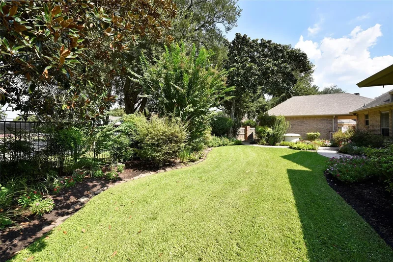 3315 Meadowside Drive, Sugar Land, Texas, United States. - Photo 40
