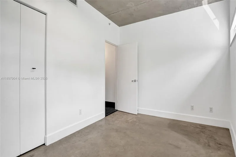 716 SE 12th St #13, Fort Lauderdale, FL 33316, Fort Lauderdale, Florida, United States. - Photo 40