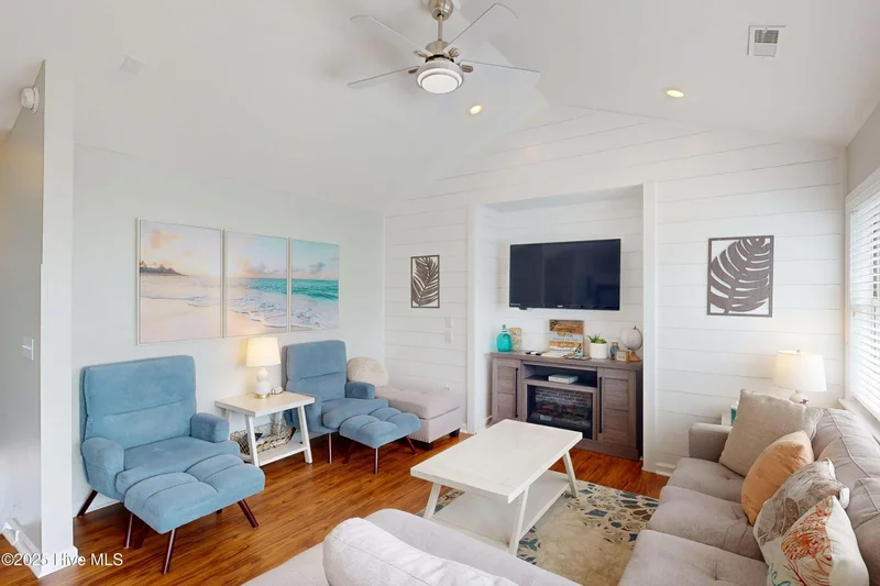 124 N Permuda Wynd Drive, North Topsail Beach, NC 28460, North Topsail Beach, North Carolina, United States. - Photo 26