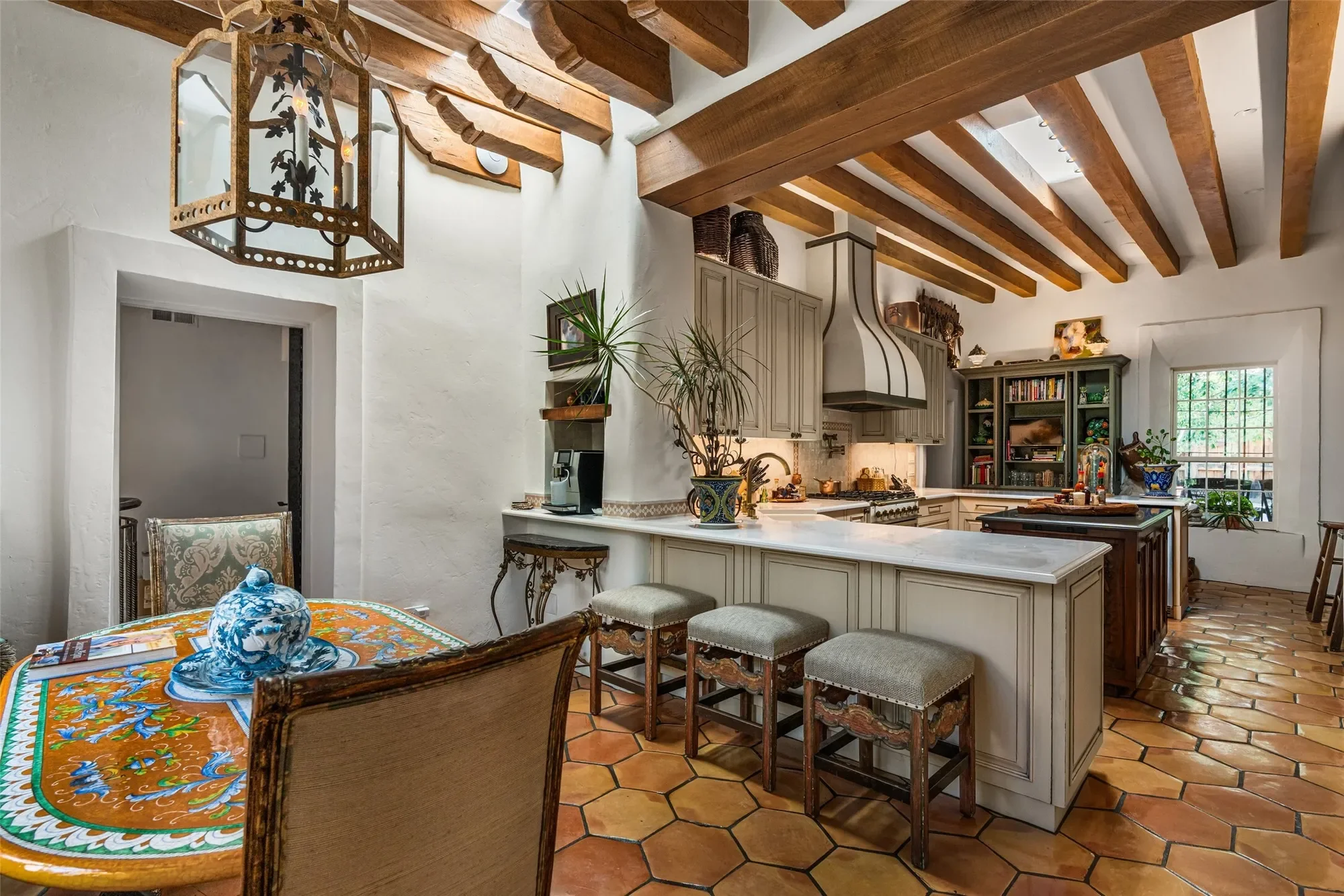 1379 Canyon Road , Santa Fe, NM 87501, Santa Fe, New Mexico, United States. - Photo 14