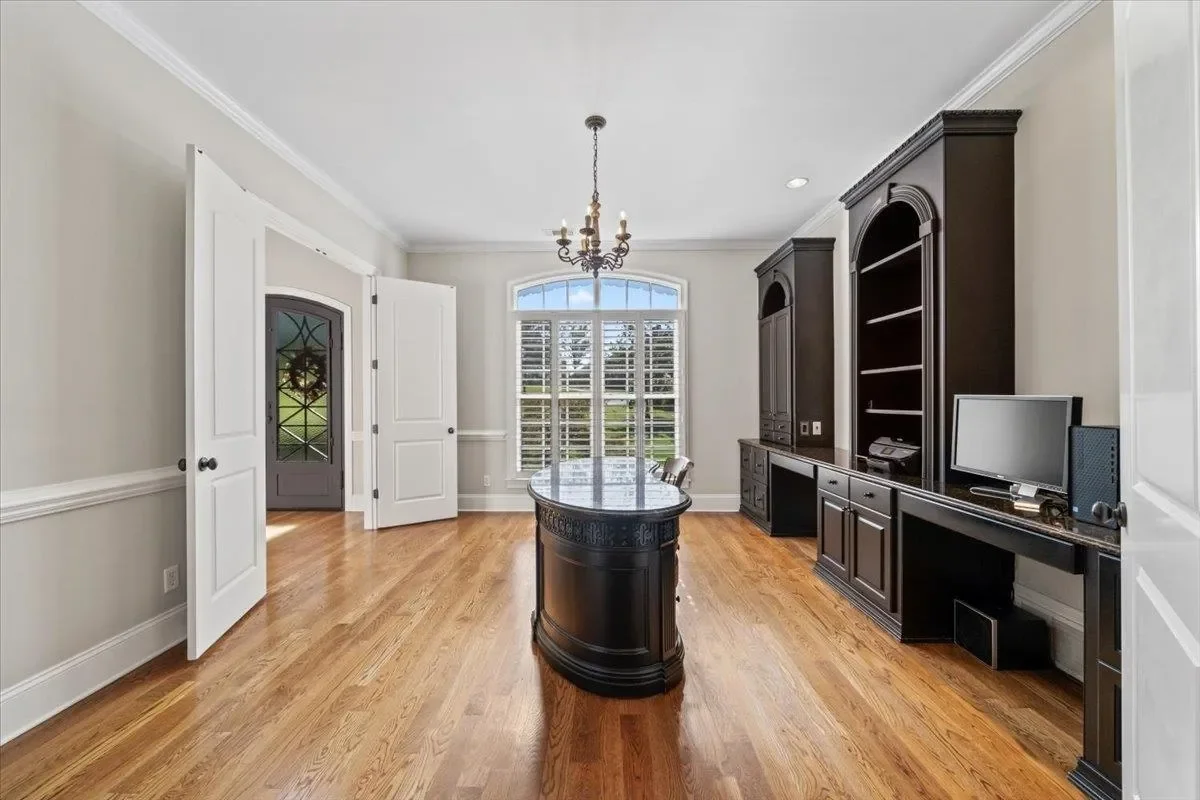 Property photo 8