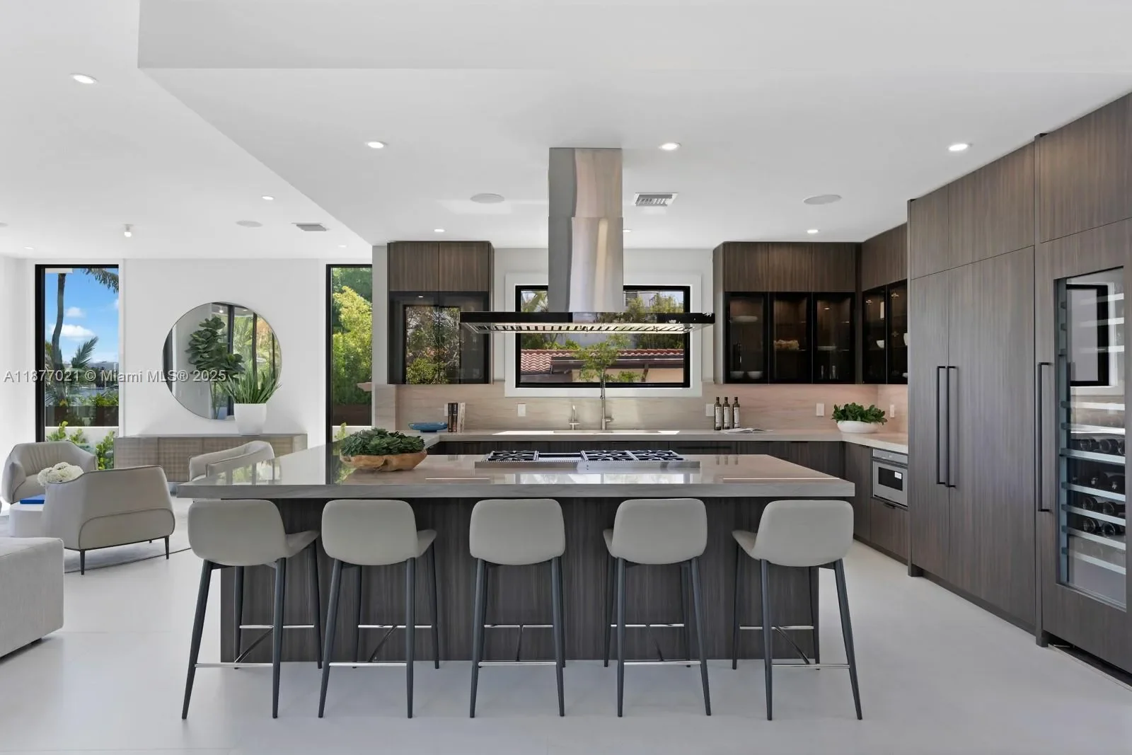 1351 Stillwater Dr, Miami Beach, Florida, United States. - Photo 26
