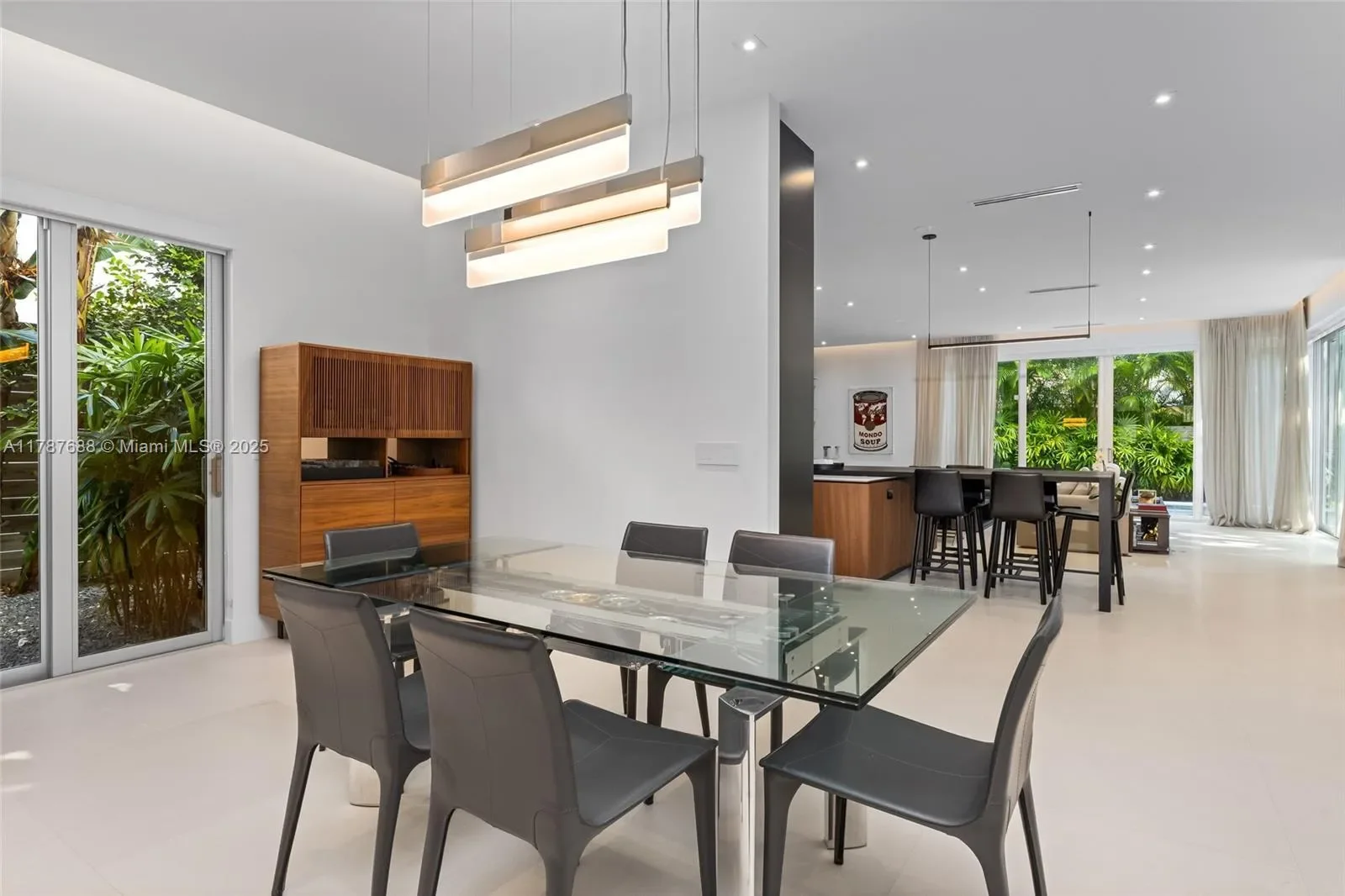 4039 Ventura Ave, Miami, Florida, United States. - Photo 7