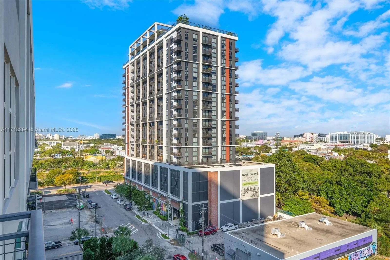 1749 NE Miami Ct, #606, Miami, Florida, United States. - Photo 4