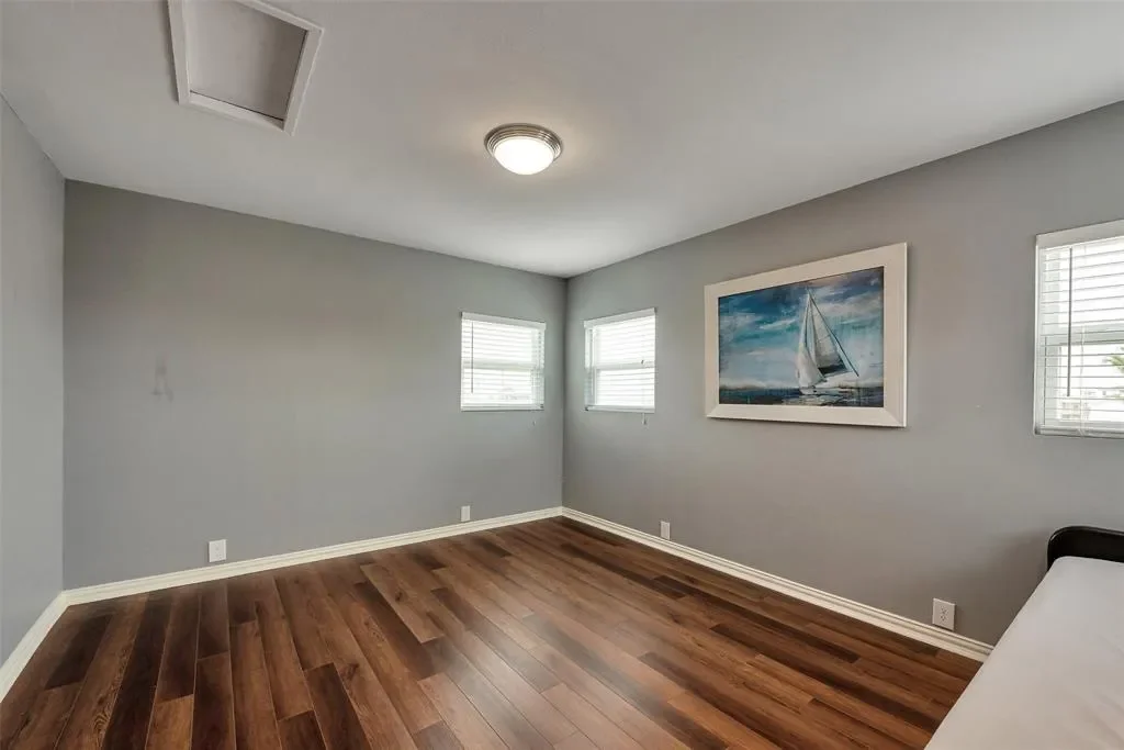 Gallery photo 5