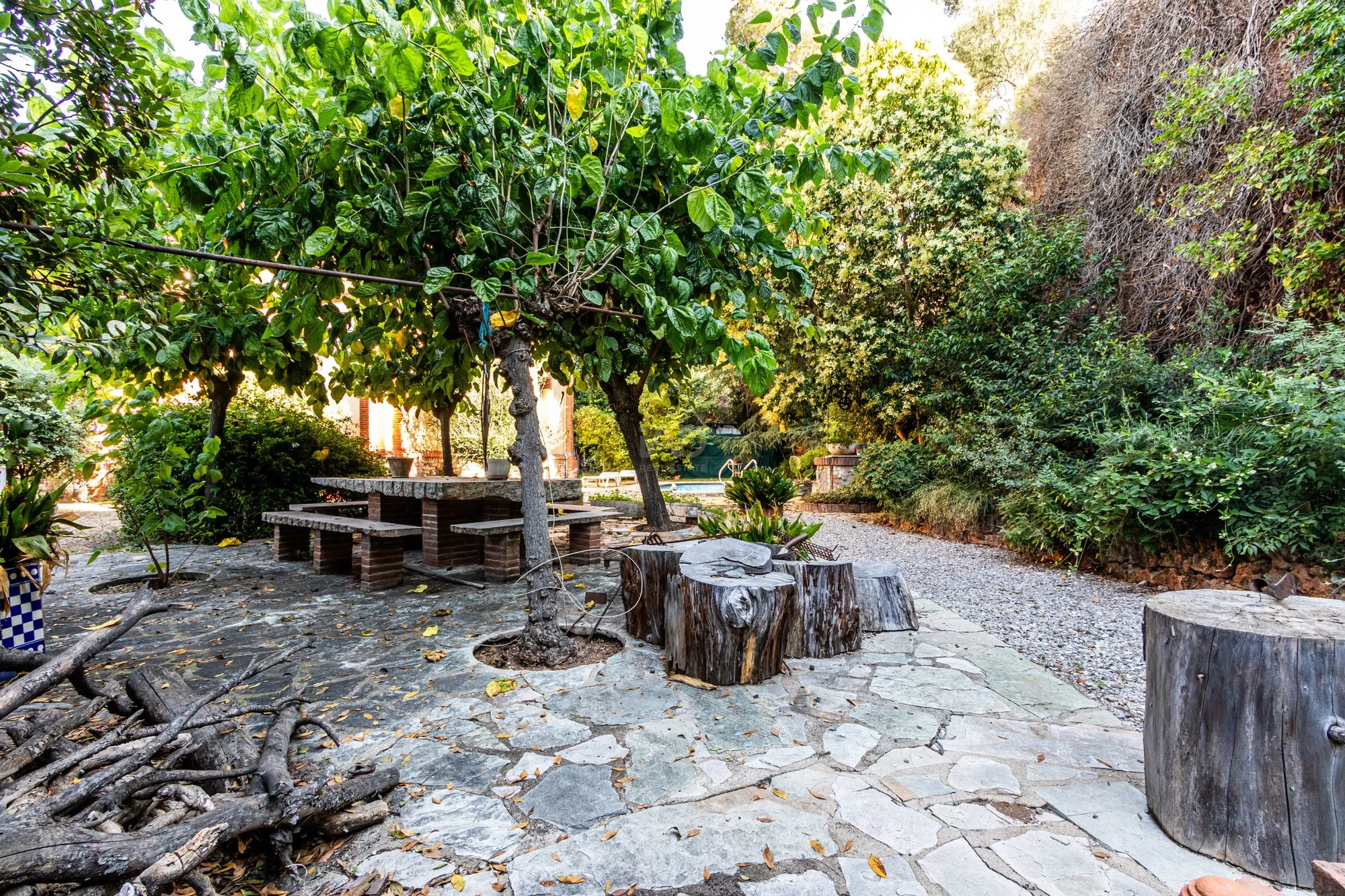 Exterior photo 11