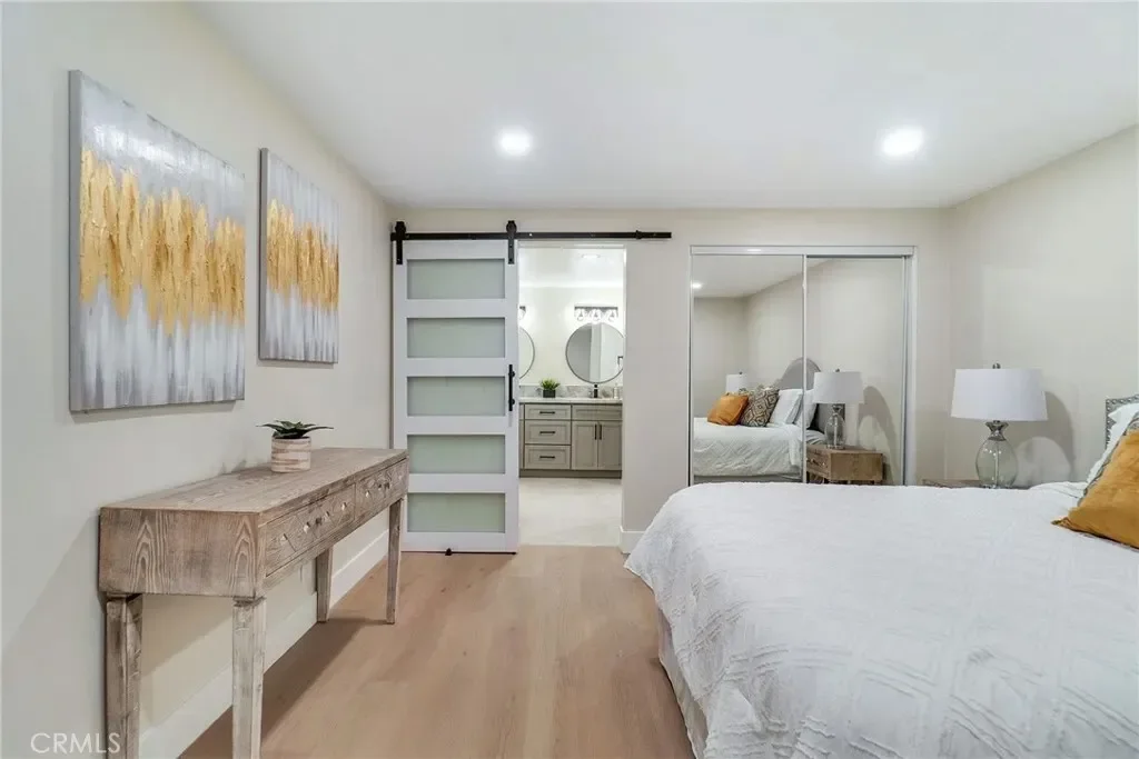 1381 Penrith, Tustin, California, United States. - Photo 12