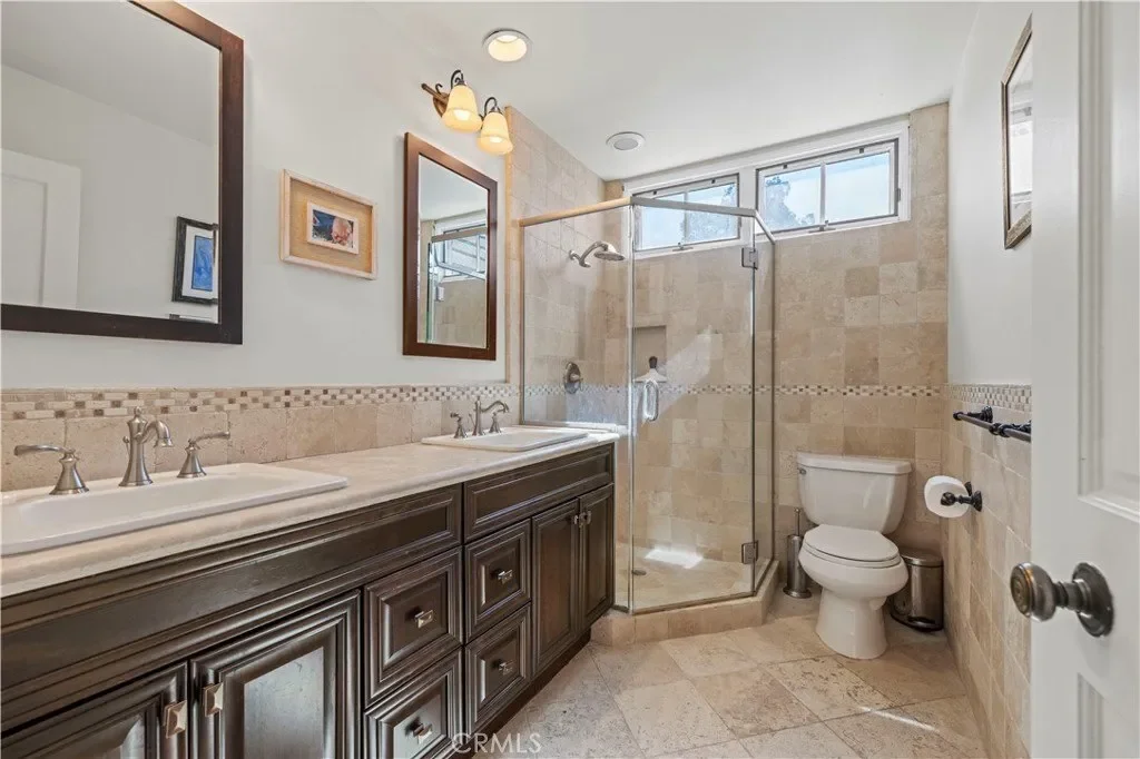 5200 Collier Place, Woodland Hills, CA, 91364, USA, Los Angeles, California, United States. - Photo 62