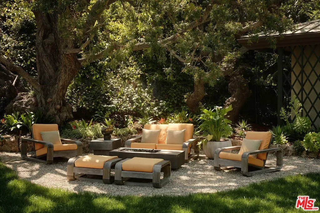 1117 N Beverly Drive, Beverly Hills, California, United States. - Photo 24