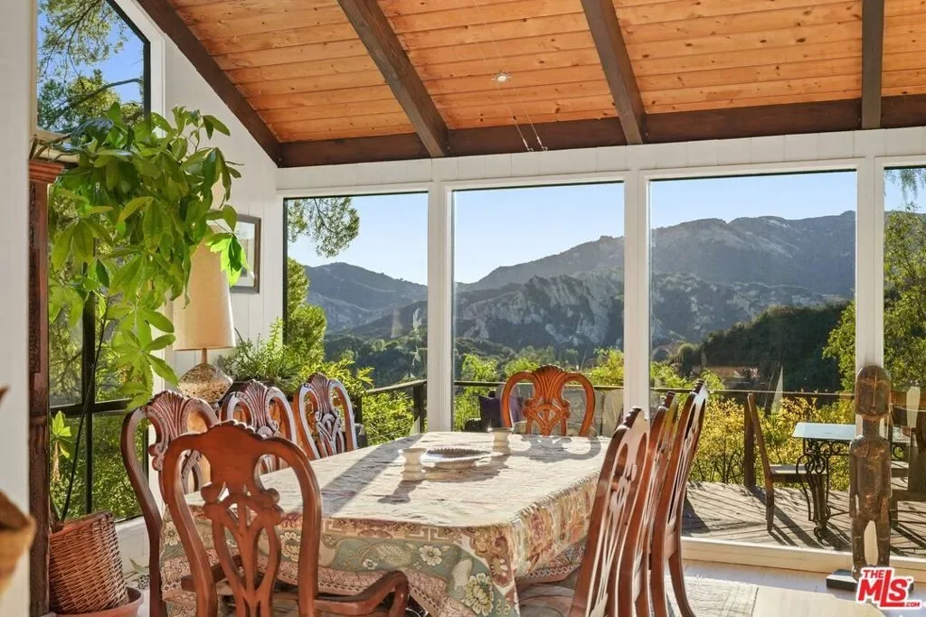 2158 Topanga Skyline Drive, Topanga, California, United States. - Photo 35