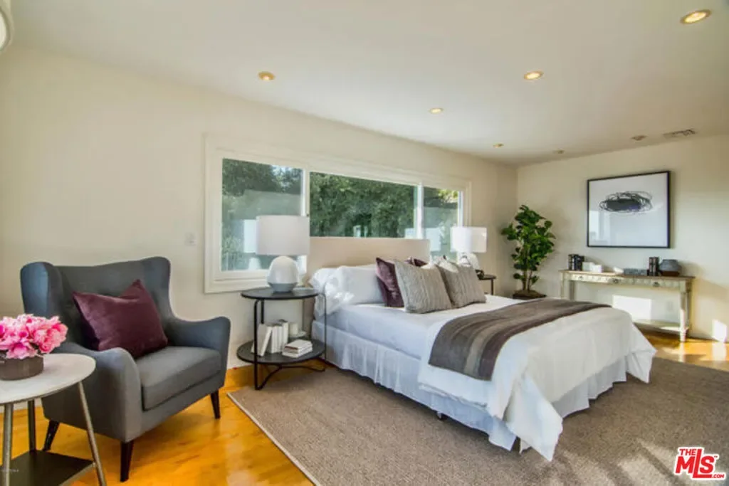 9633 Highridge Drive, Beverly Hills, California, United States. - Photo 28