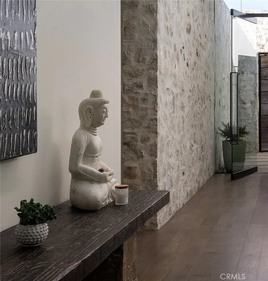 Gallery photo 8