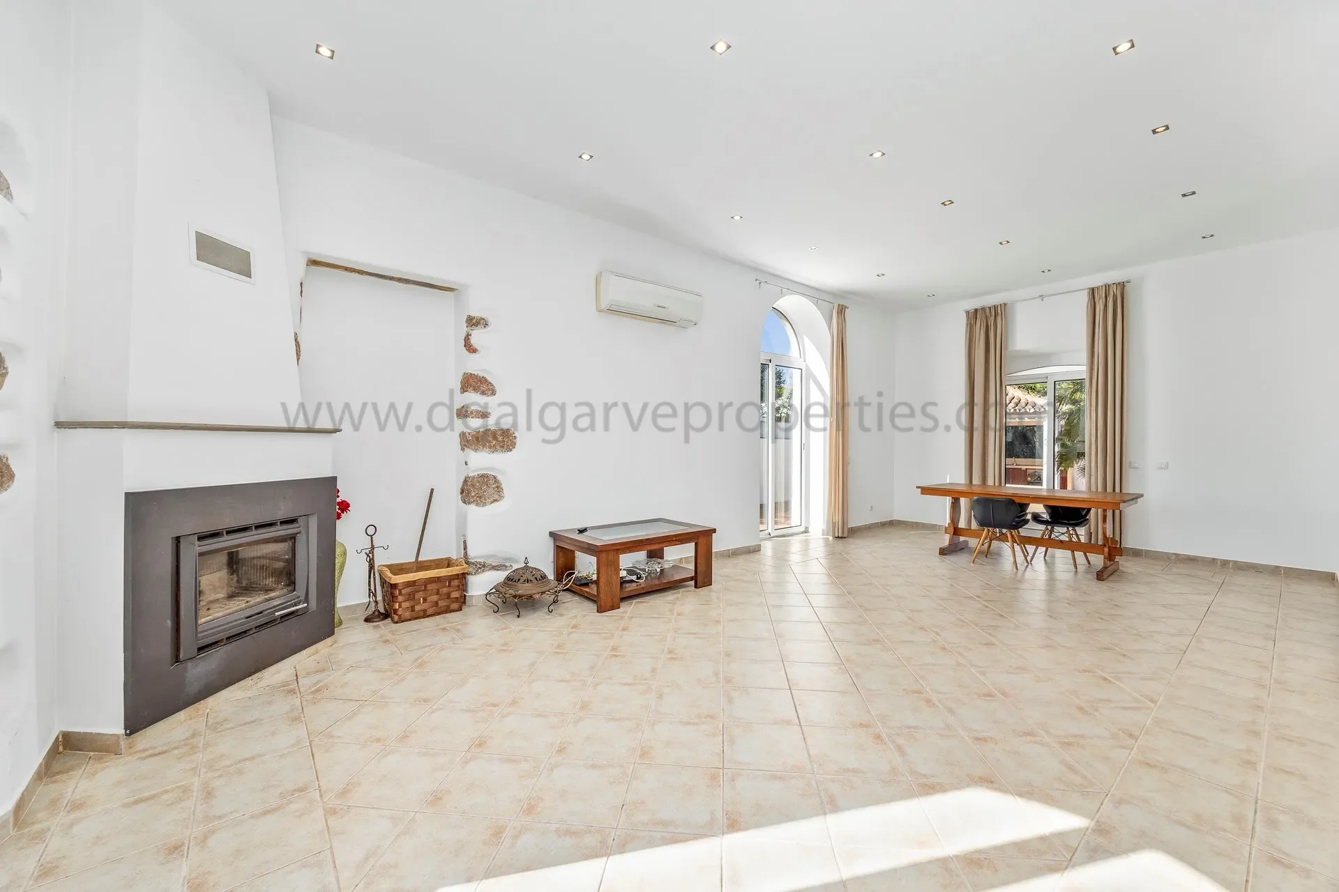 Gallery photo 3