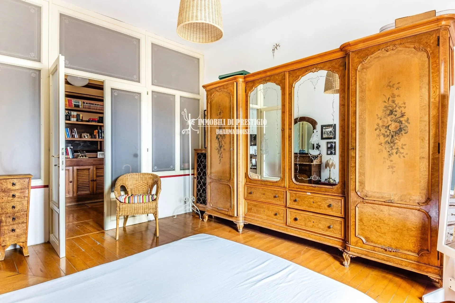 Via Vigevano, 41, 20144 Milano MI, Italia, Milan, Lombardy, Italy. - Photo 18