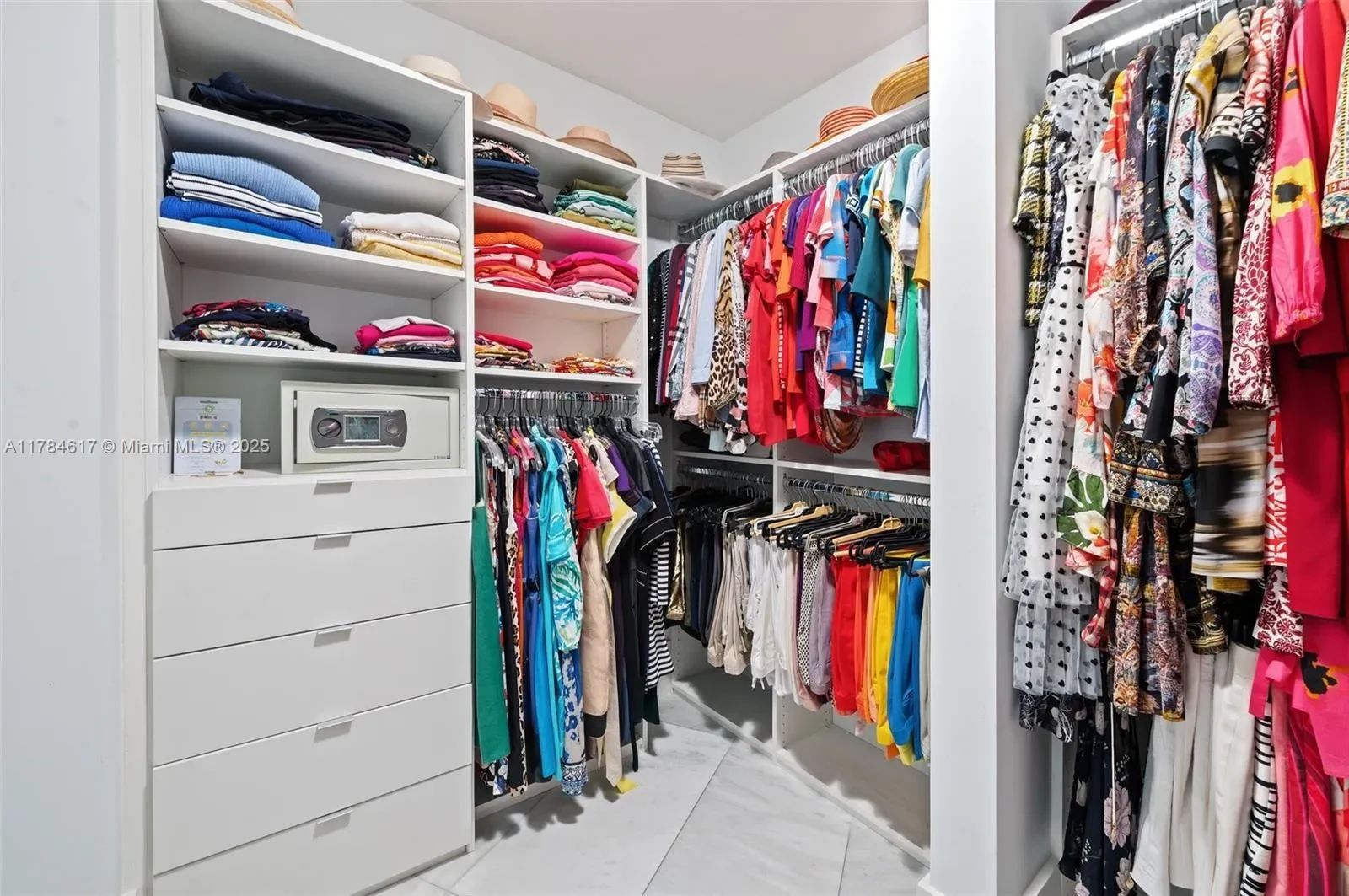 2127 Brickell Ave 2104, Miami, Florida, United States. - Photo 27