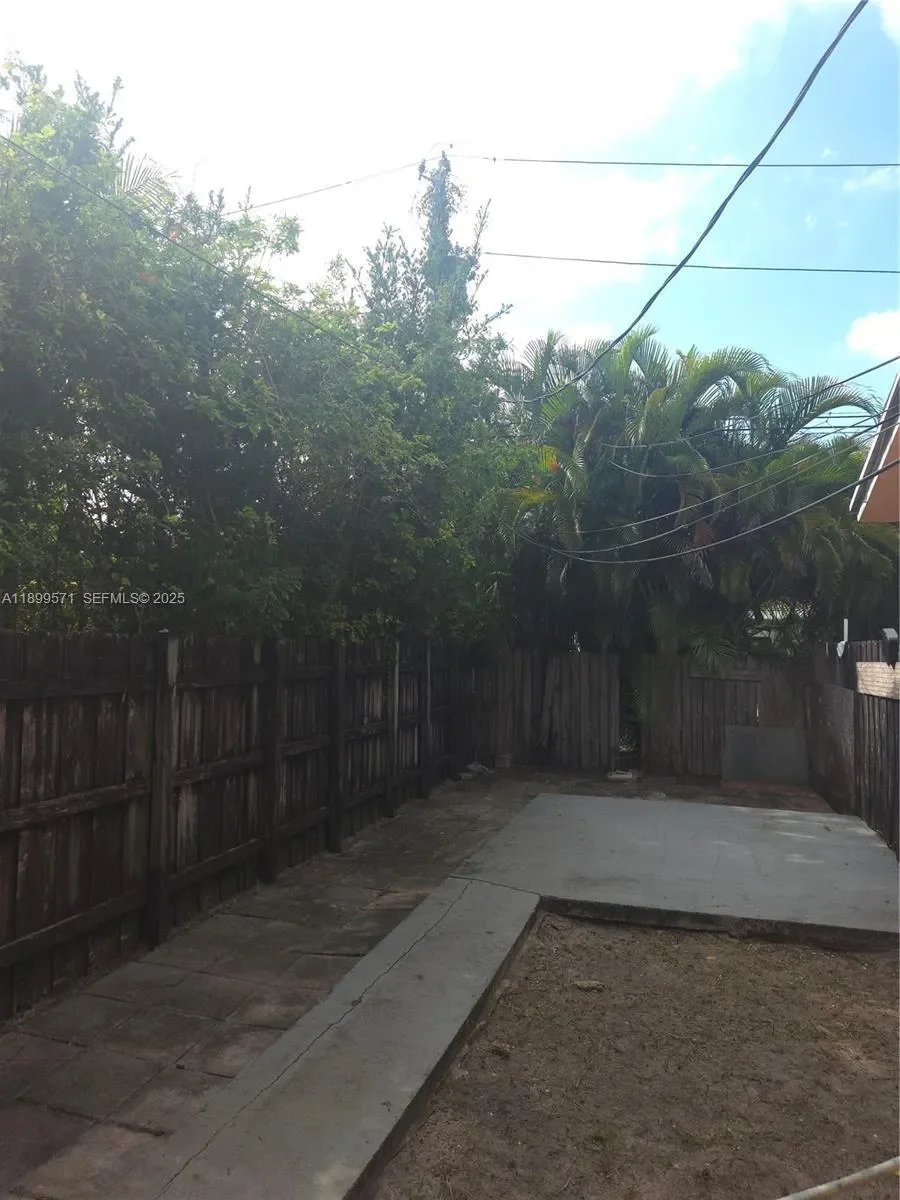 250 NW 63rd Ct, Miami, Florida, United States. - Photo 19