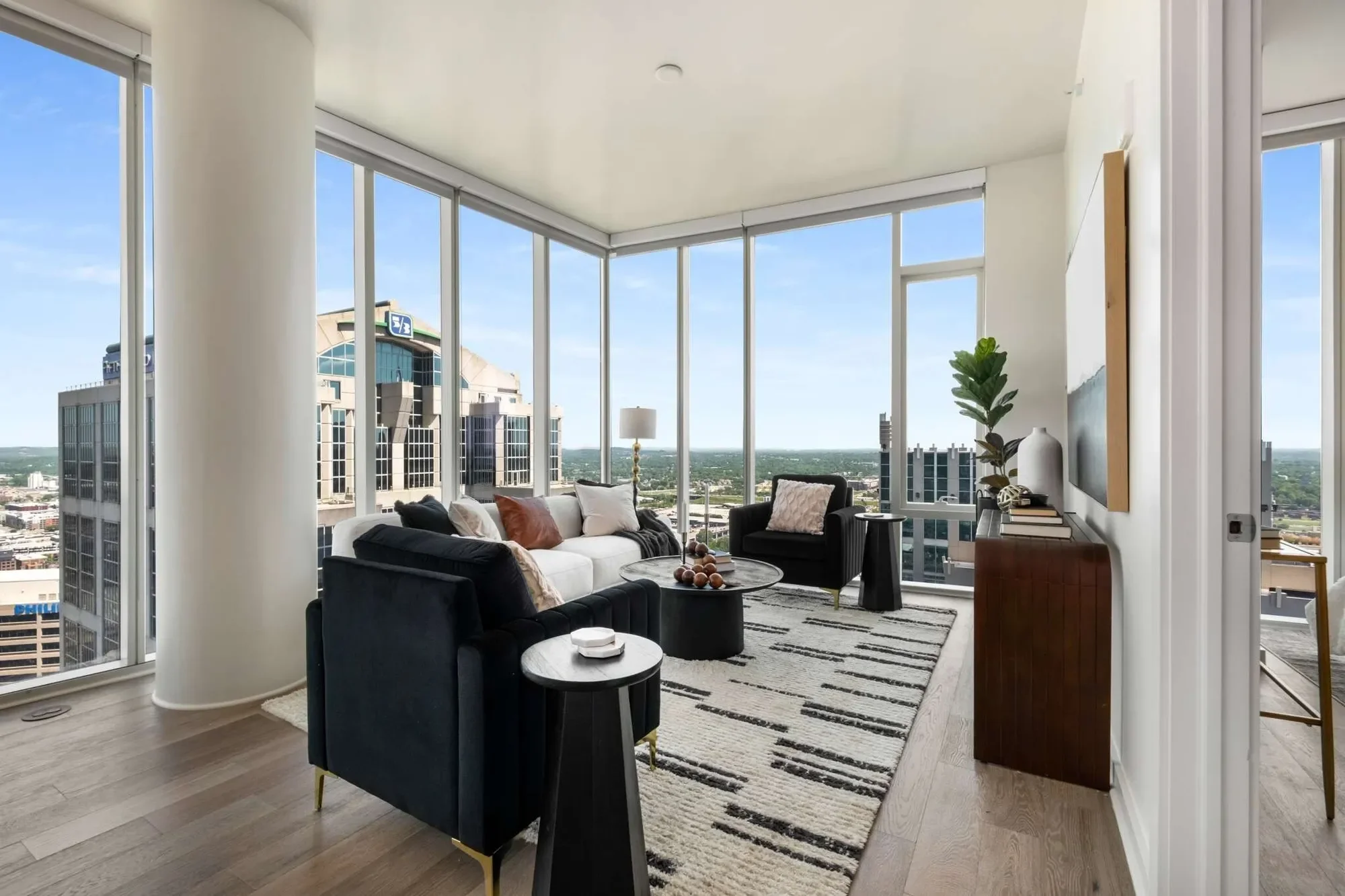 515 Church Street #3404, Nashville, TN 37219, Nashville, Tennessee, United States. - Photo 2