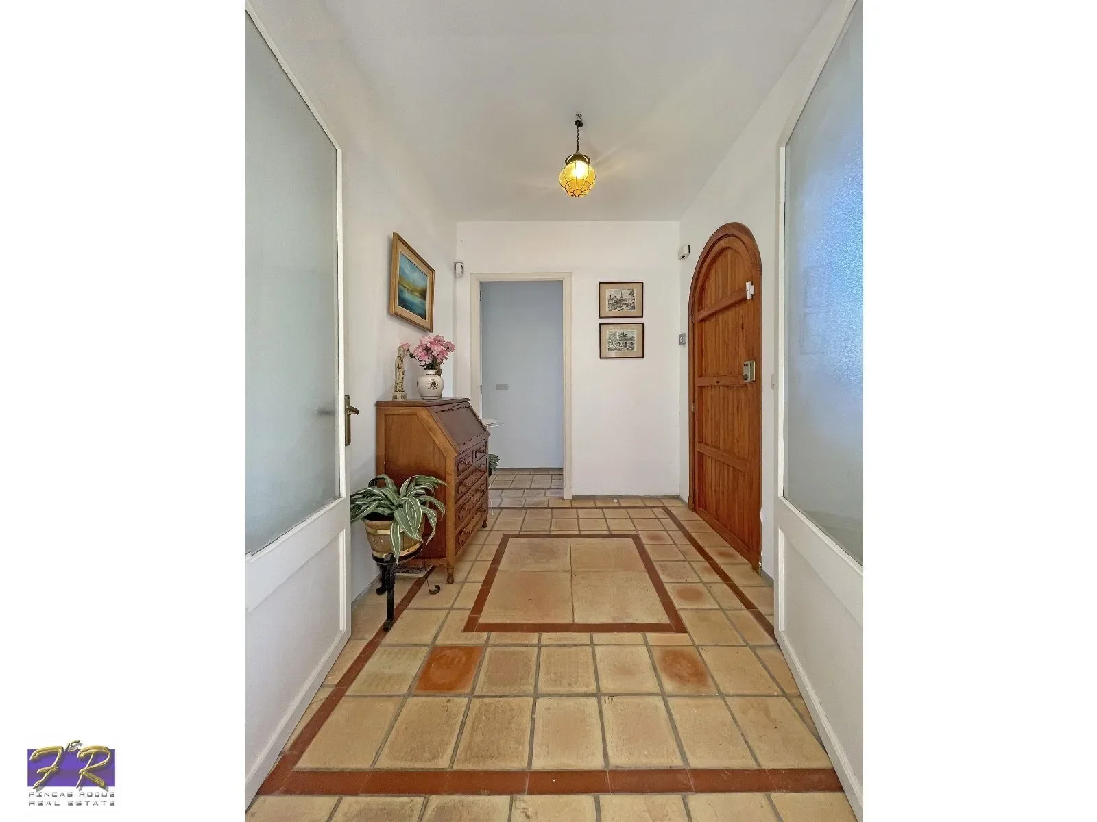 Gallery photo 3