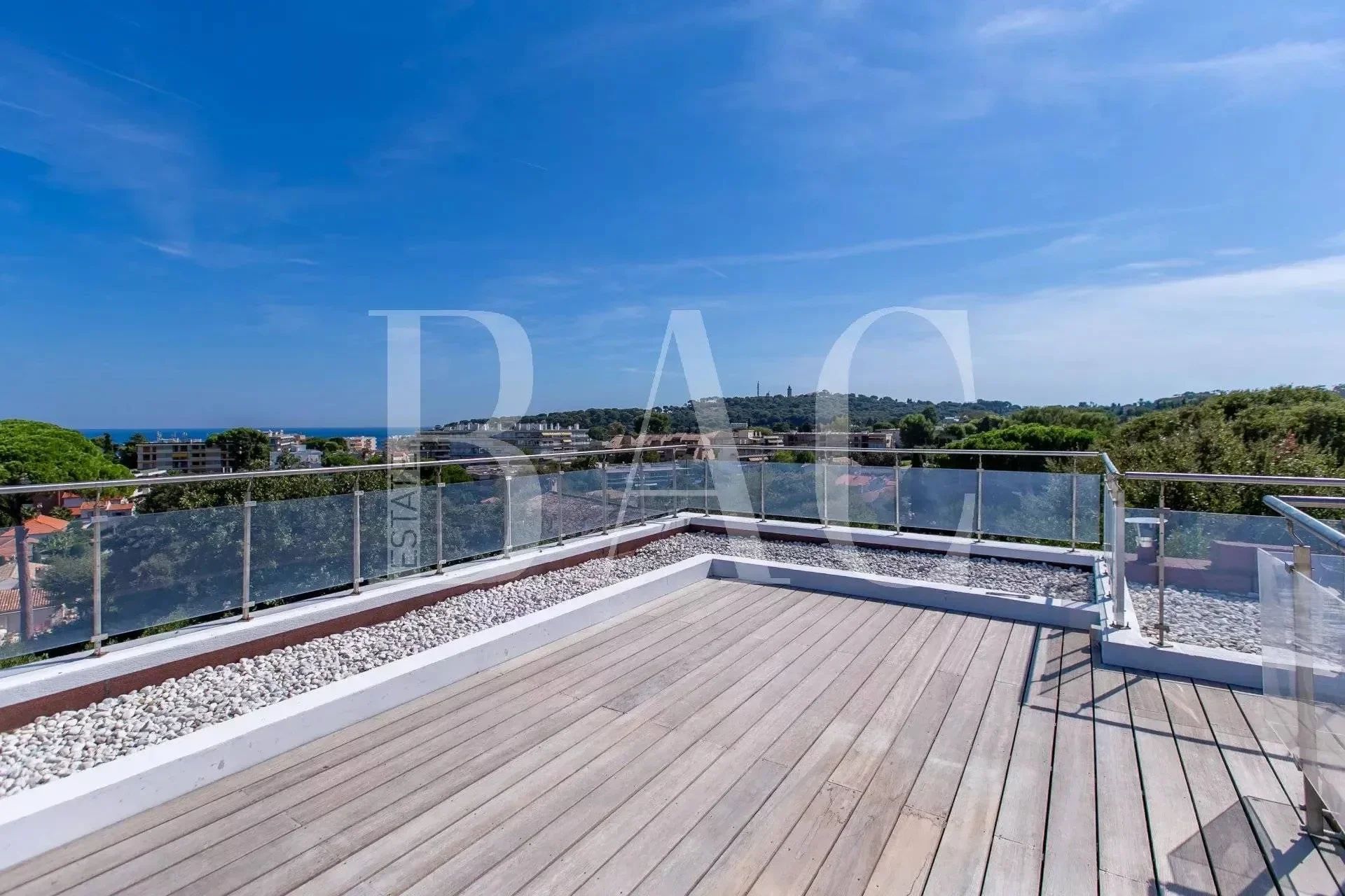Antibes, Provence-Alpes-Côte d'Azur, France. - Photo 36