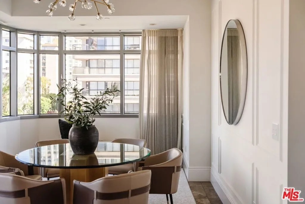 10800 Wilshire Boulevard 502, Los Angeles, California, United States. - Photo 18