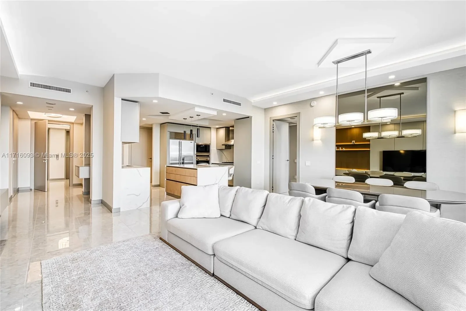 10295 Collins Ave 306, Bal Harbour, Florida, United States. - Photo 4