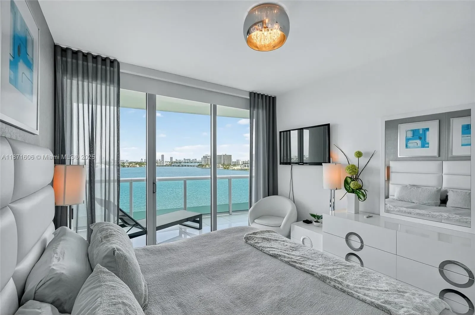 7935 East Dr 1104, Miami Beach, Florida, United States. - Photo 15