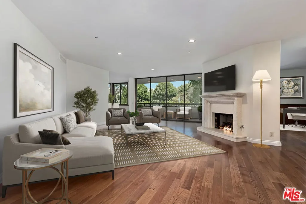300 N Swall Drive 106, Beverly Hills, California, United States. - Photo 19