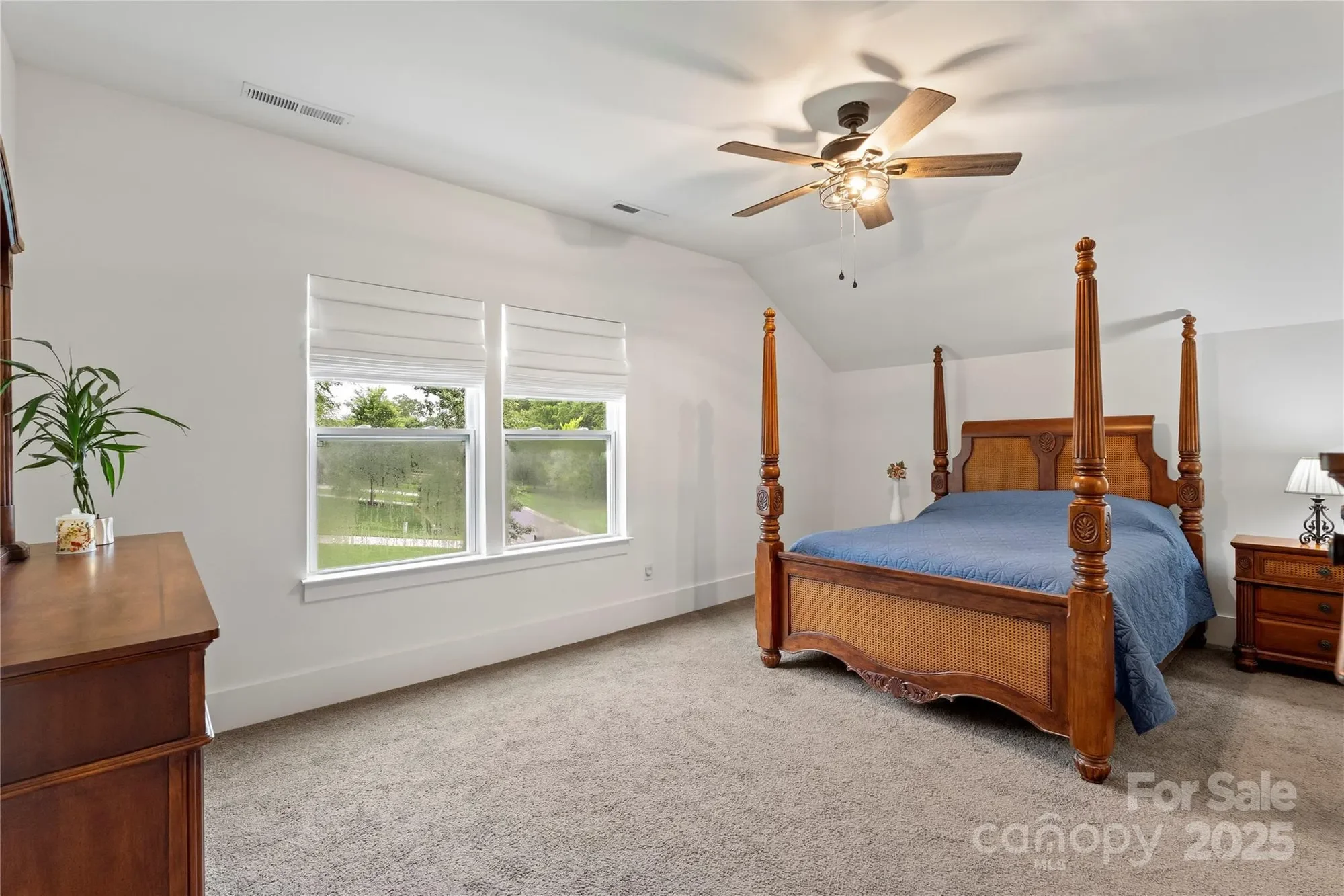 Gallery photo 3