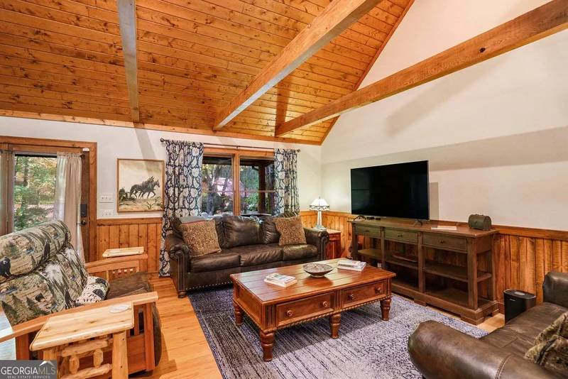 98 Bear Lane, Blue Ridge, GA 30513, Blue Ridge, Georgia, United States. - Photo 6