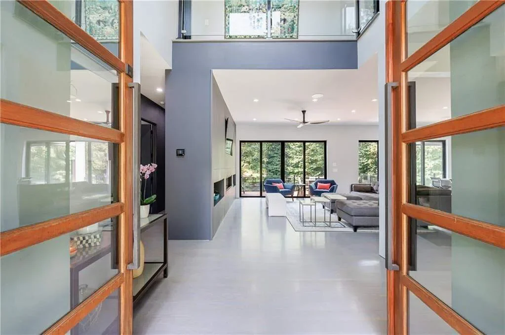 Gallery photo 8