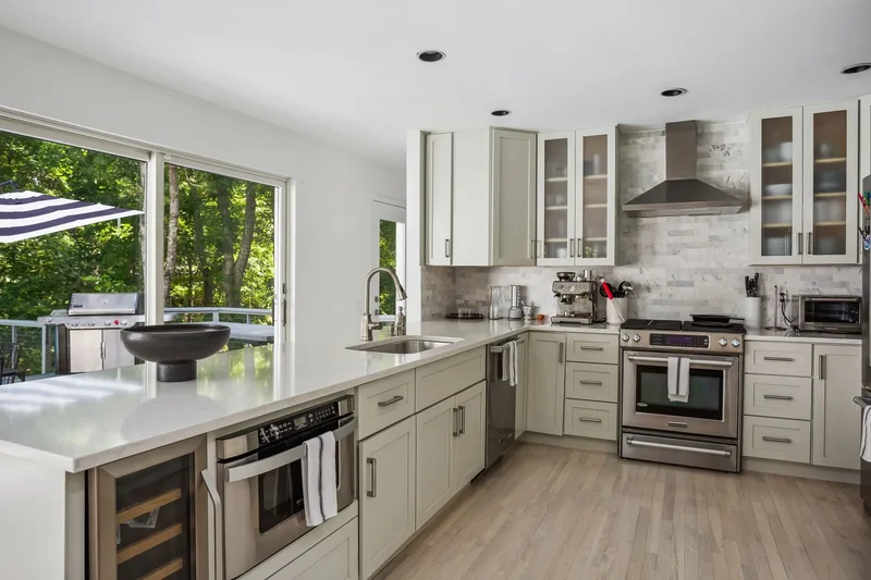 12 Cutter Ct, East Hampton, New York, United States. - Photo 4