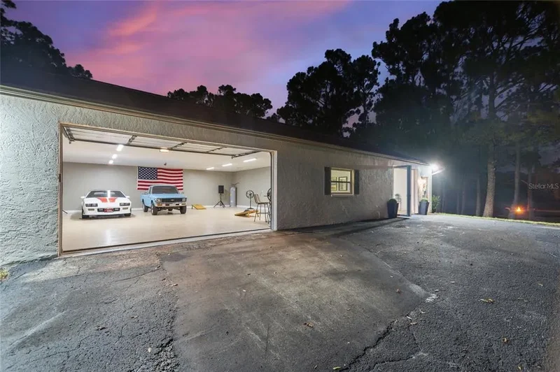1429 Ranchero Drive, Sarasota, FL 34240, Sarasota, Florida, United States. - Photo 23