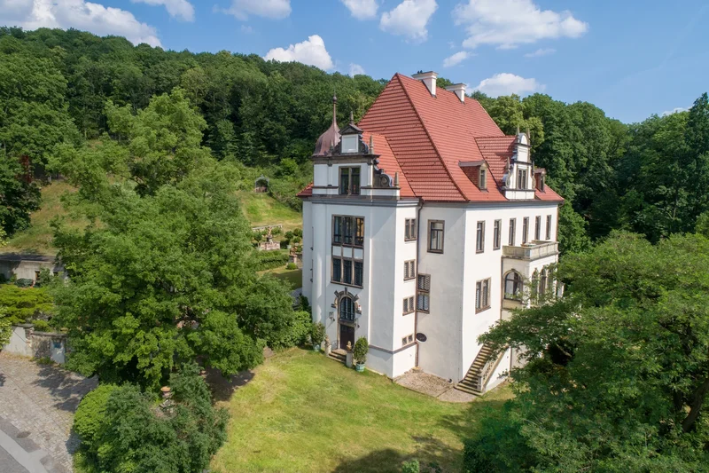 Cultural Heritage And Exclusive Location The Hohenhaus In The Vineyards