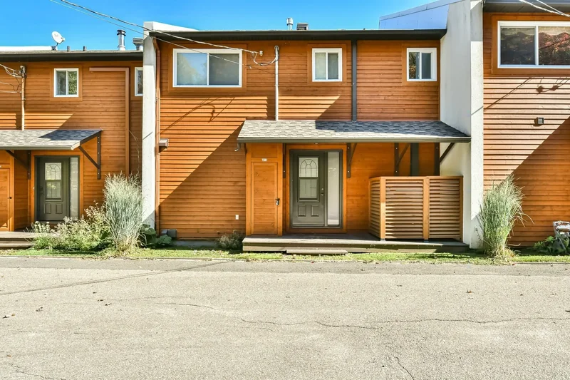 156 Rue Pinoteau, Mont-Tremblant, Quebec, Canada. - Photo 3
