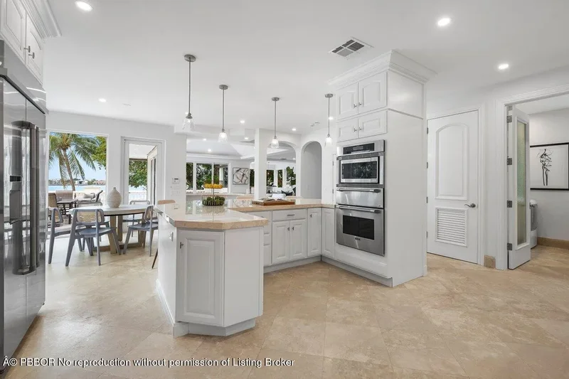 1840 S Ocean Boulevard, Lantana, Florida, United States. - Photo 30