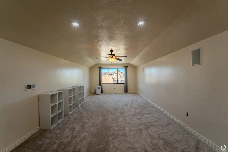 161 W SWEETBRIAR LN, Saratoga Springs, Utah, United States. - Photo 39