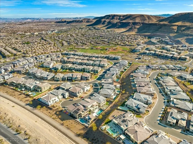 5231 Iron River Court, Las Vegas, Nevada, United States. - Photo 71