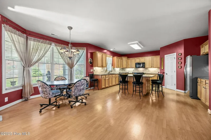 222 Shillings Chase Drive, Cary, North Carolina, United States. - Photo 12