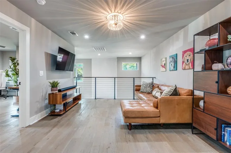 8618 San Leandro Drive, Dallas, Texas, United States. - Photo 21