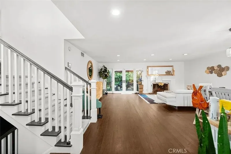 3176 Armourdale, Signal Hill, California, United States. - Photo 2