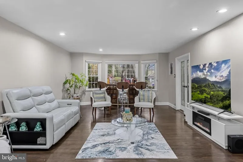 68 CROOKED LN LANE, CHERRY HILL, NJ 08034, Cherry Hill, New Jersey, United States. - Photo 12