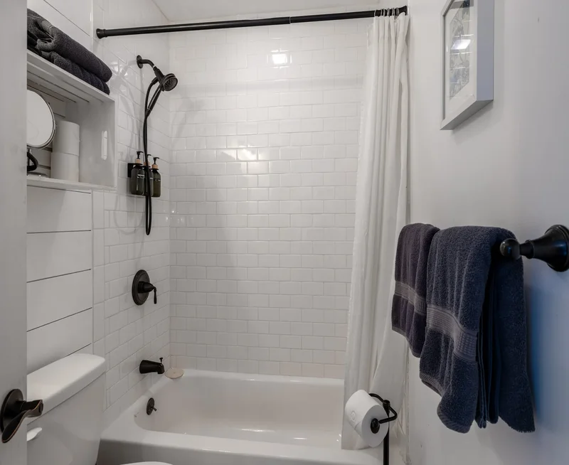 1295 Lime Kiln Road, Charlotte, VT 05445, Charlotte, Vermont, United States. - Photo 46