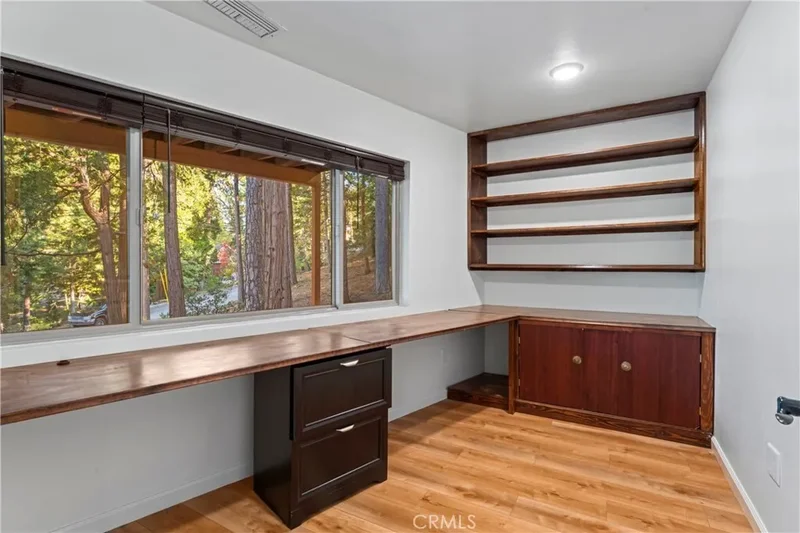 260 El Dorado Drive, Lake Arrowhead, CA 92352, Lake Arrowhead, California, United States. - Photo 47