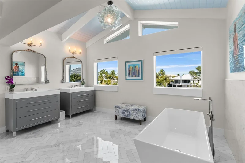 186 Bayview Drive, ISLAMORADA, FL 33036, Islamorada, Florida, United States. - Photo 32