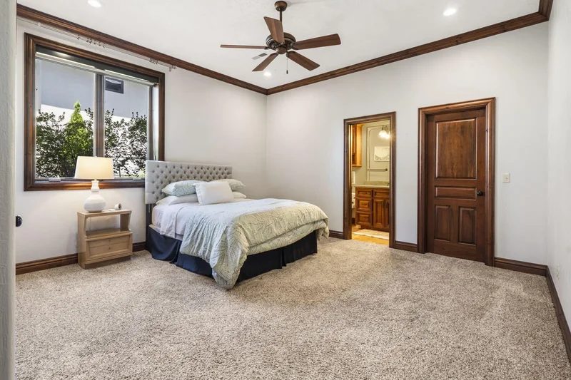 5613 S Dunrobin Drive, Springfield, MO 65809, Springfield, Missouri, United States. - Photo 43