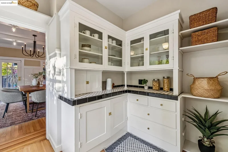 2636 Alcatraz Ave, Oakland, California, United States. - Photo 51