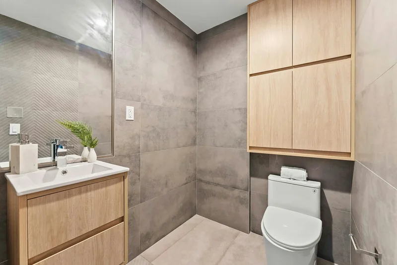 West 182nd Street, New York, New York, United States. - Photo 7
