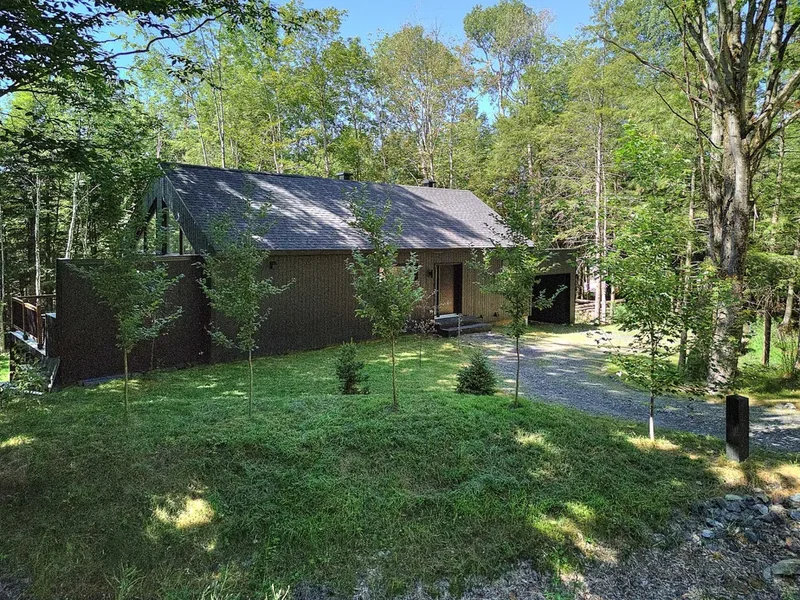 115 Rue du Domaine-Mon-Louis, Eastman, Quebec, Canada. - Photo 9